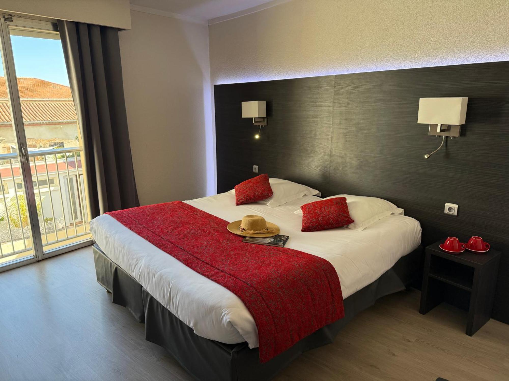 Le Cheval Blanc Hotel Arles Exterior photo