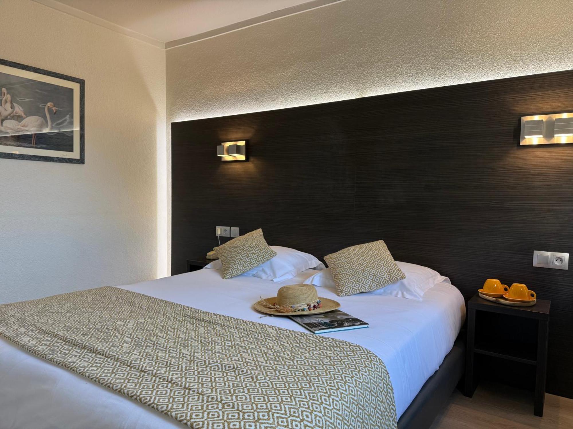 Le Cheval Blanc Hotel Arles Exterior photo